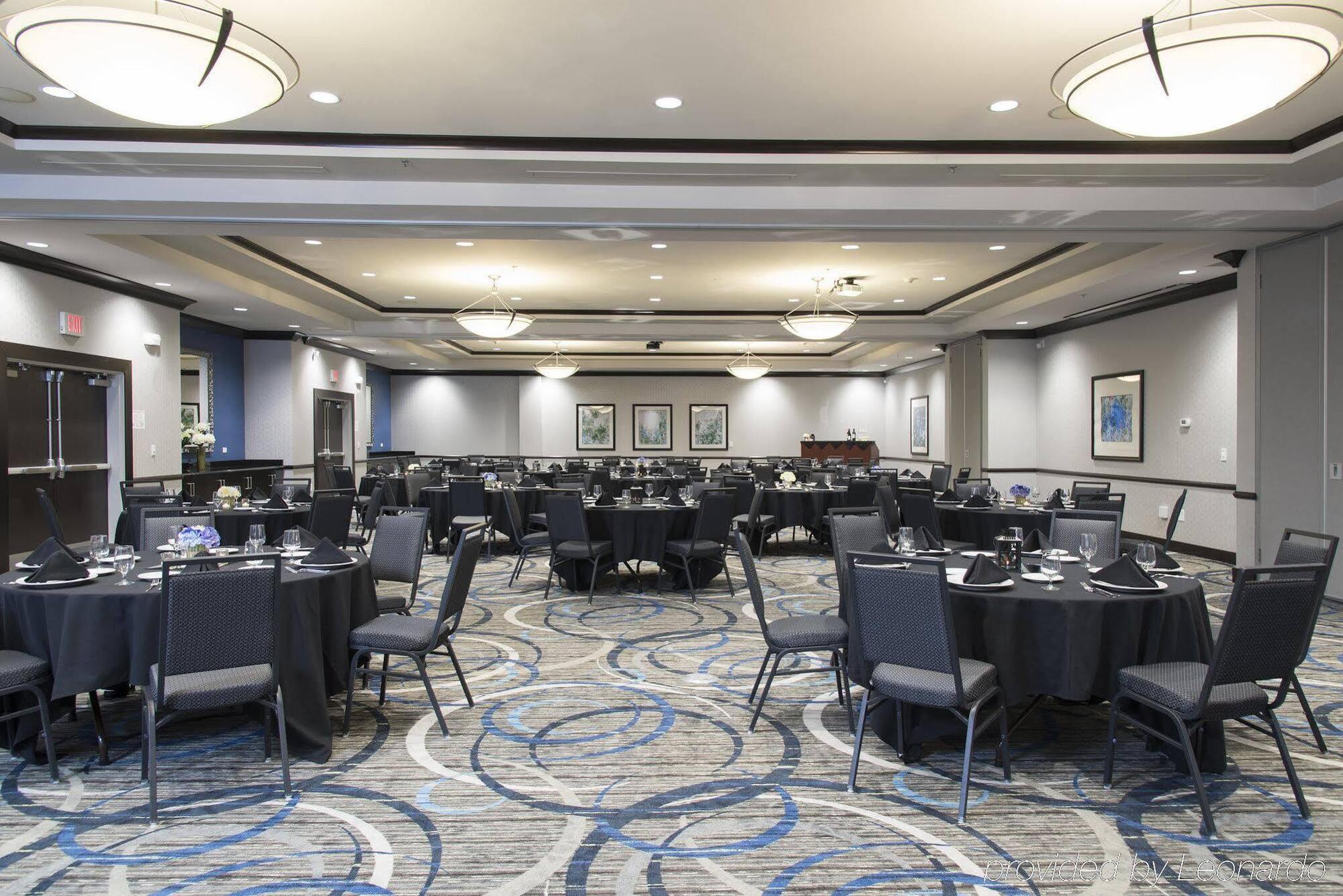 Holiday Inn Indianapolis Airport By Ihg Exterior foto