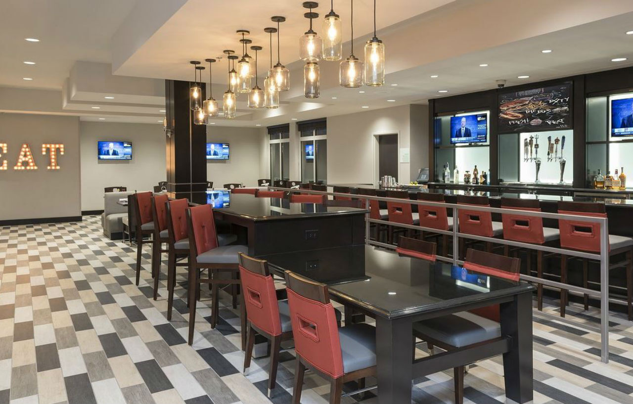 Holiday Inn Indianapolis Airport By Ihg Exterior foto