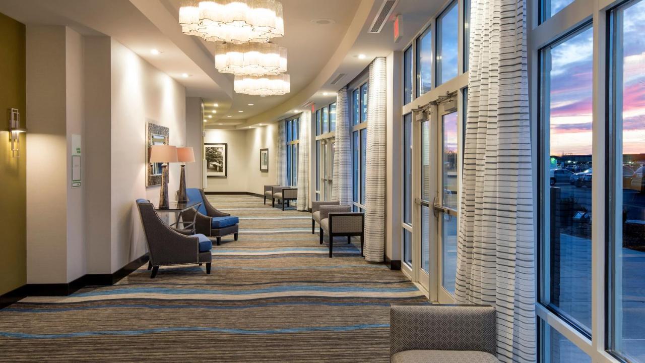 Holiday Inn Indianapolis Airport By Ihg Exterior foto