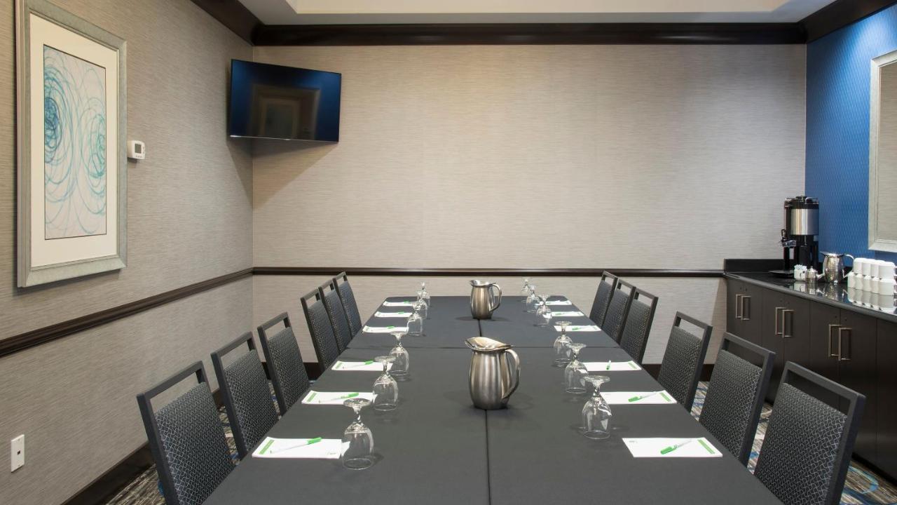 Holiday Inn Indianapolis Airport By Ihg Exterior foto